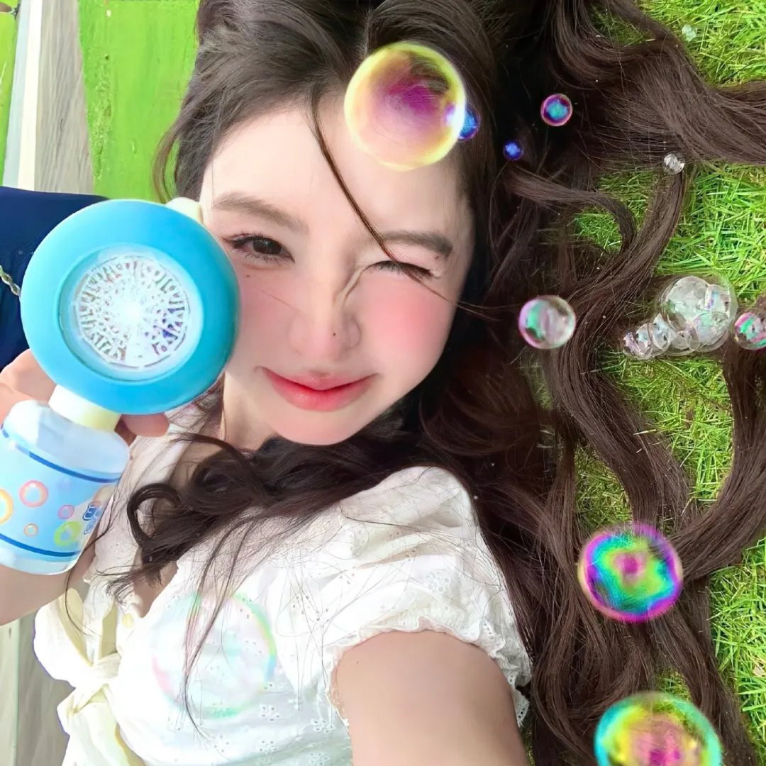 持摄影机的人